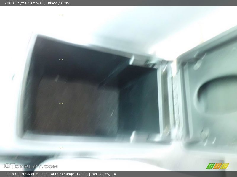 Black / Gray 2000 Toyota Camry CE
