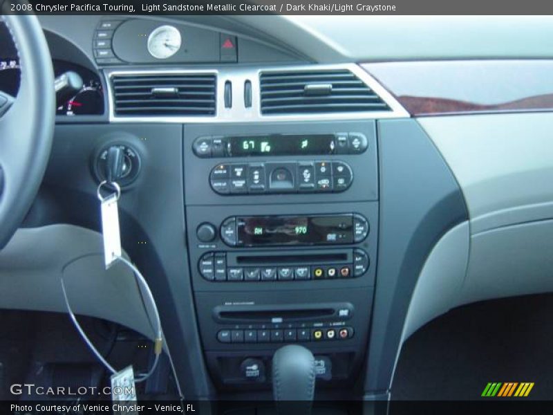 Light Sandstone Metallic Clearcoat / Dark Khaki/Light Graystone 2008 Chrysler Pacifica Touring