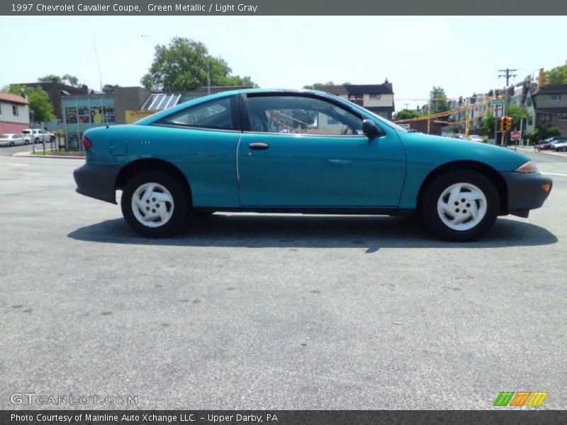 Green Metallic / Light Gray 1997 Chevrolet Cavalier Coupe