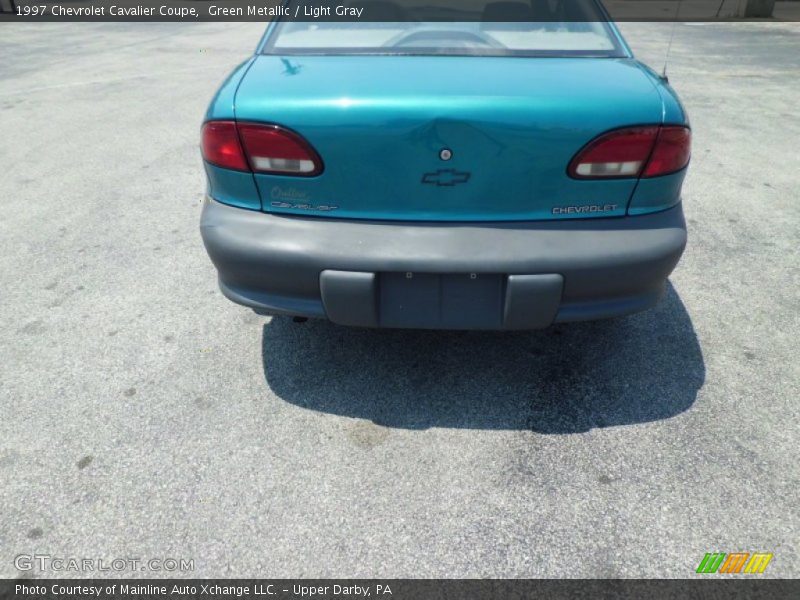 Green Metallic / Light Gray 1997 Chevrolet Cavalier Coupe