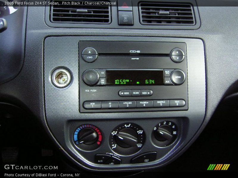 Pitch Black / Charcoal/Charcoal 2005 Ford Focus ZX4 ST Sedan