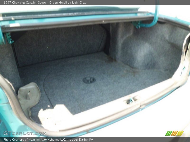 Green Metallic / Light Gray 1997 Chevrolet Cavalier Coupe
