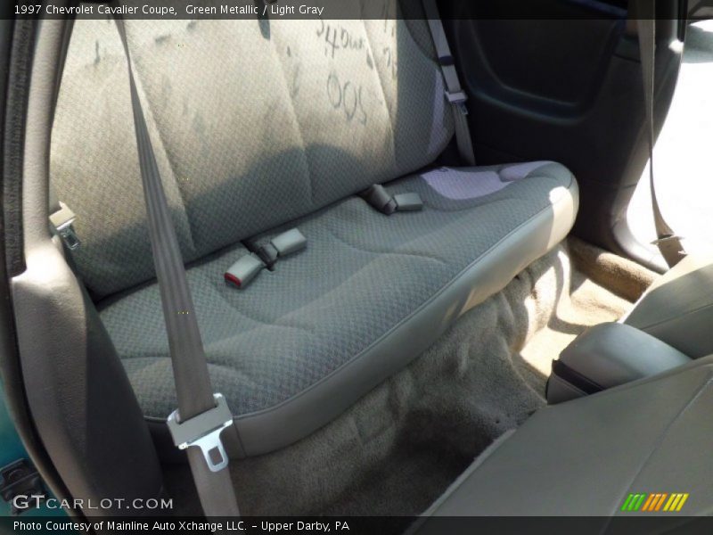 Green Metallic / Light Gray 1997 Chevrolet Cavalier Coupe