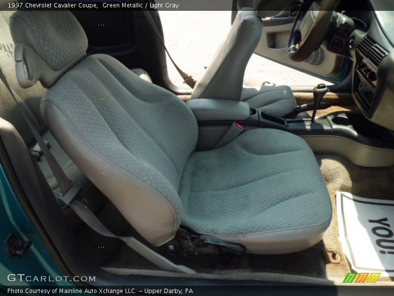Green Metallic / Light Gray 1997 Chevrolet Cavalier Coupe
