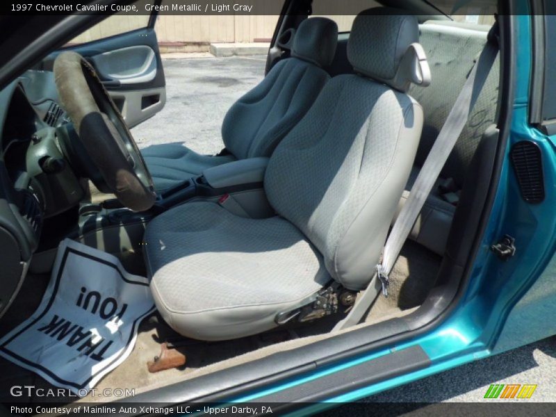Green Metallic / Light Gray 1997 Chevrolet Cavalier Coupe