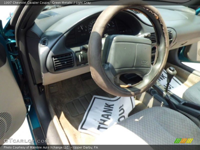 Green Metallic / Light Gray 1997 Chevrolet Cavalier Coupe