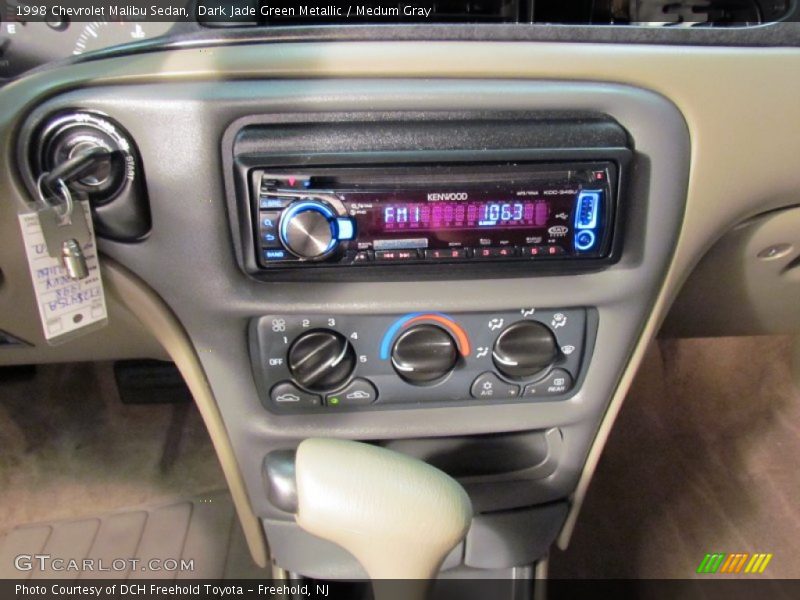 Dark Jade Green Metallic / Medum Gray 1998 Chevrolet Malibu Sedan