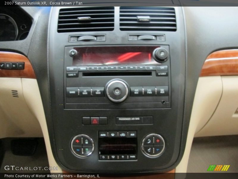 Cocoa Brown / Tan 2007 Saturn Outlook XR