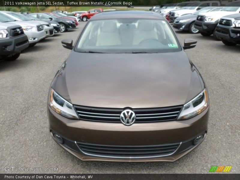 Toffee Brown Metallic / Cornsilk Beige 2011 Volkswagen Jetta SEL Sedan
