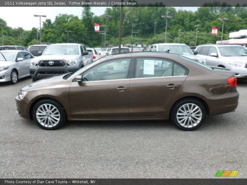 Toffee Brown Metallic / Cornsilk Beige 2011 Volkswagen Jetta SEL Sedan