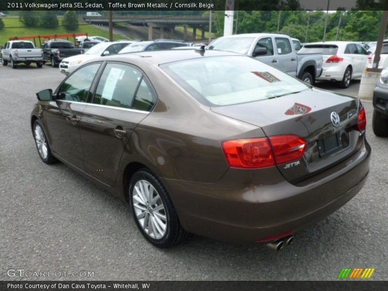 Toffee Brown Metallic / Cornsilk Beige 2011 Volkswagen Jetta SEL Sedan