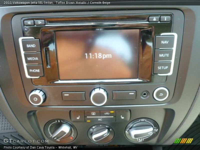 Toffee Brown Metallic / Cornsilk Beige 2011 Volkswagen Jetta SEL Sedan