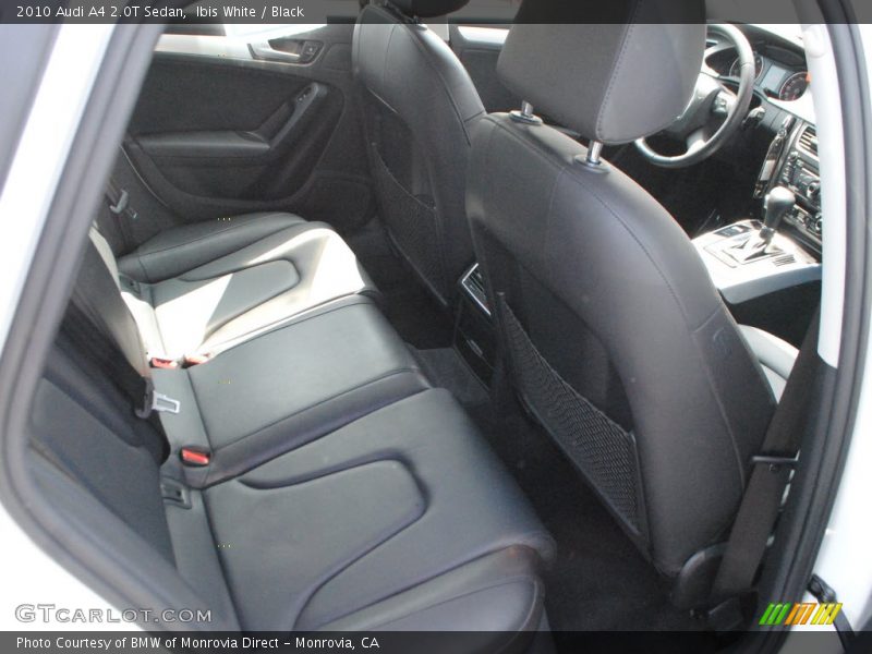 Ibis White / Black 2010 Audi A4 2.0T Sedan