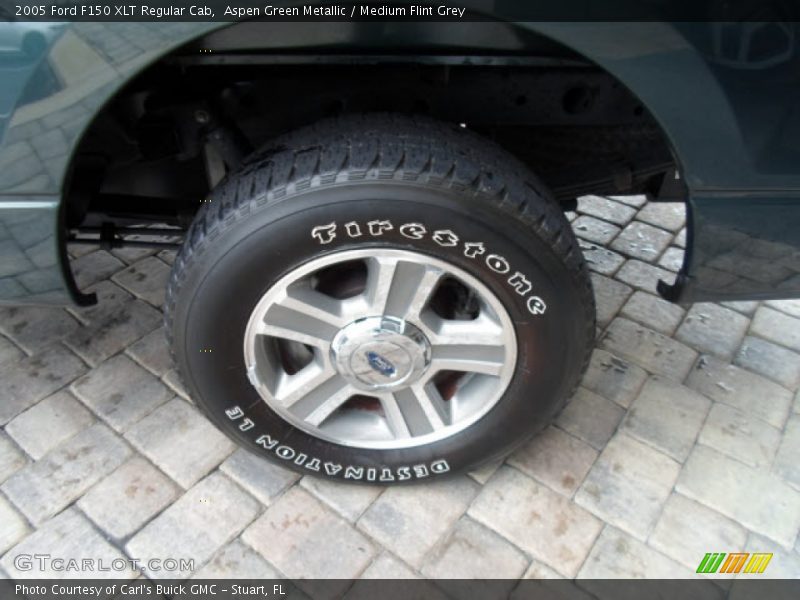 Aspen Green Metallic / Medium Flint Grey 2005 Ford F150 XLT Regular Cab