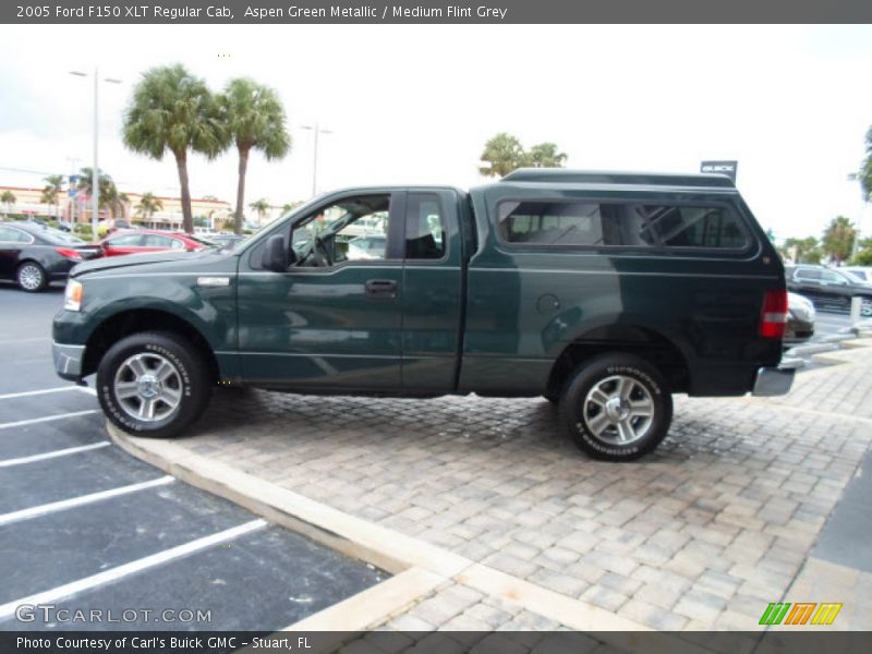 Aspen Green Metallic / Medium Flint Grey 2005 Ford F150 XLT Regular Cab