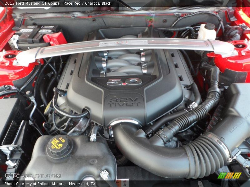  2013 Mustang GT Coupe Engine - 5.0 Liter DOHC 32-Valve Ti-VCT V8
