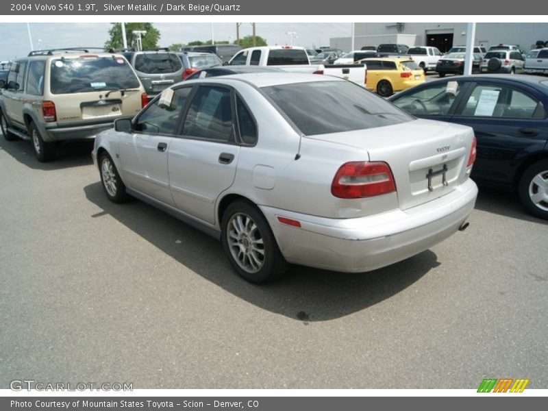 Silver Metallic / Dark Beige/Quartz 2004 Volvo S40 1.9T