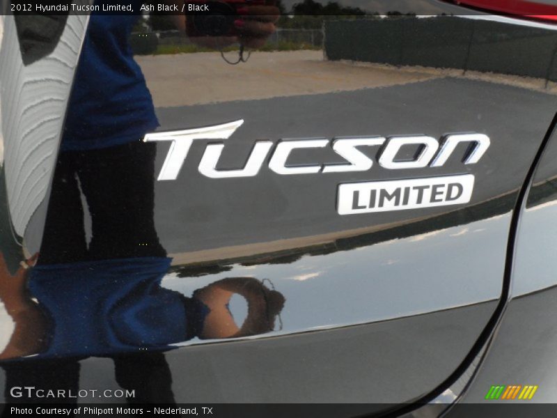 Ash Black / Black 2012 Hyundai Tucson Limited