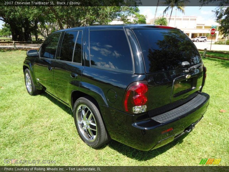 Black / Ebony 2007 Chevrolet TrailBlazer SS