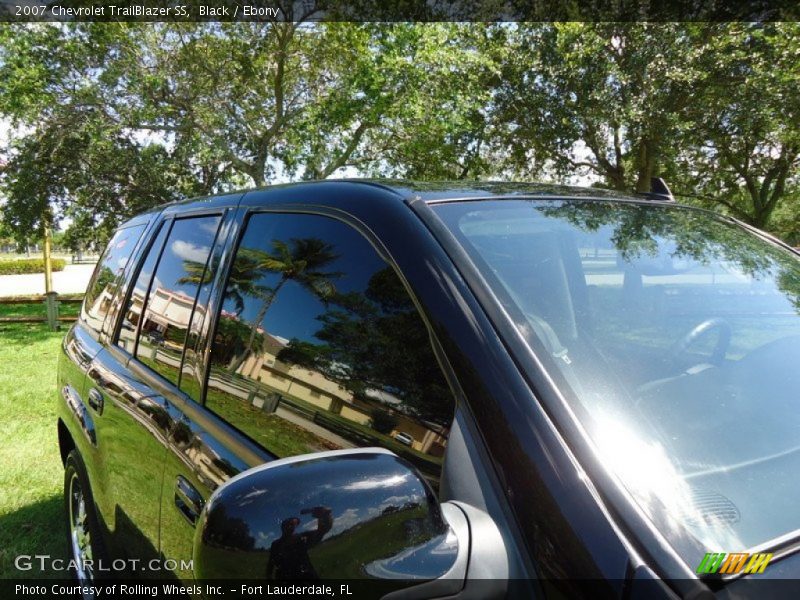 Black / Ebony 2007 Chevrolet TrailBlazer SS