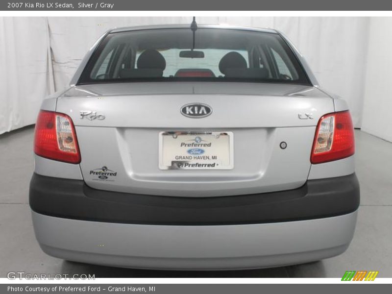 Silver / Gray 2007 Kia Rio LX Sedan