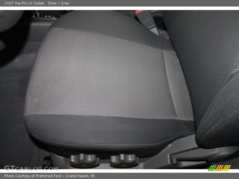 Silver / Gray 2007 Kia Rio LX Sedan