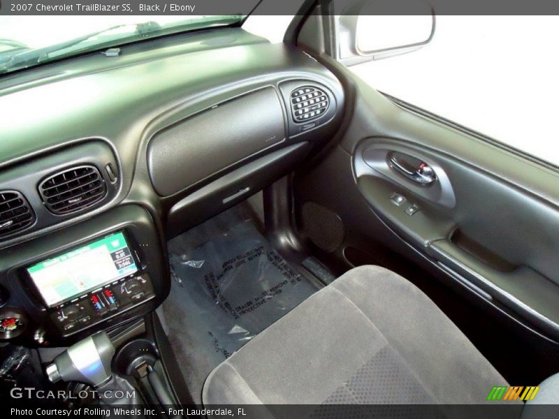 Black / Ebony 2007 Chevrolet TrailBlazer SS