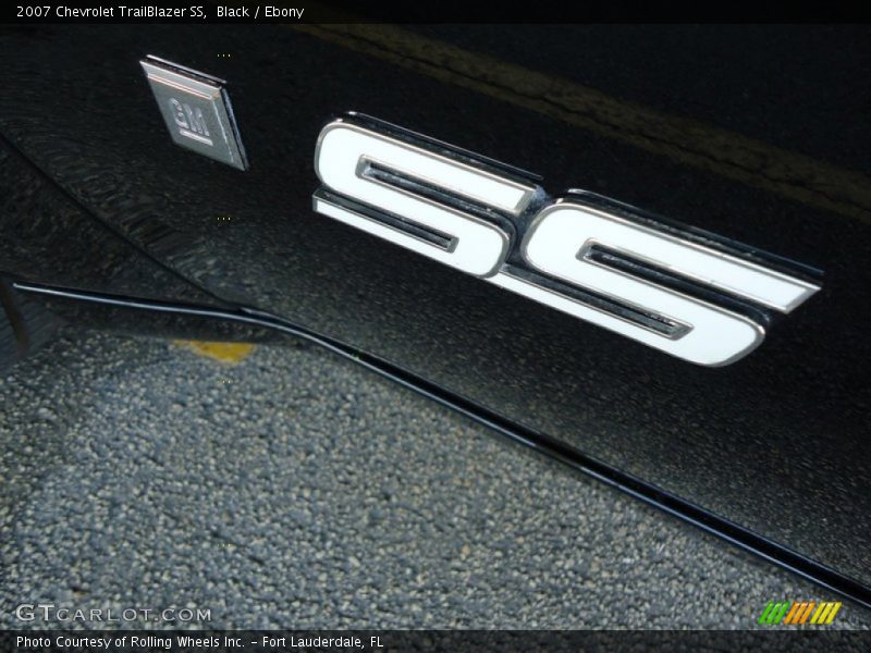 Black / Ebony 2007 Chevrolet TrailBlazer SS
