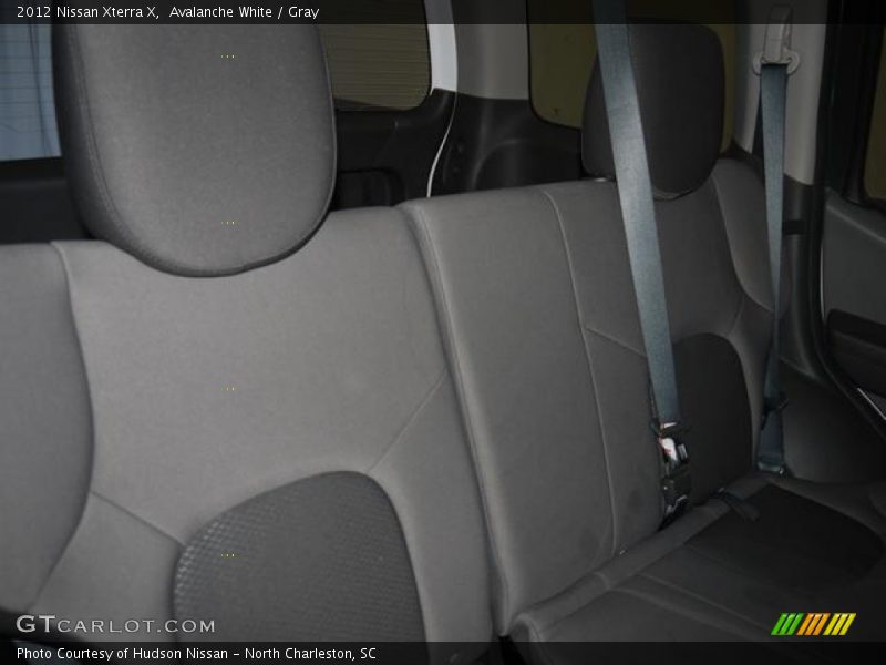 Avalanche White / Gray 2012 Nissan Xterra X