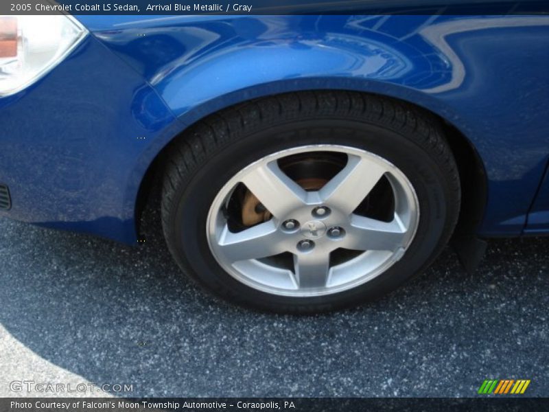 Arrival Blue Metallic / Gray 2005 Chevrolet Cobalt LS Sedan