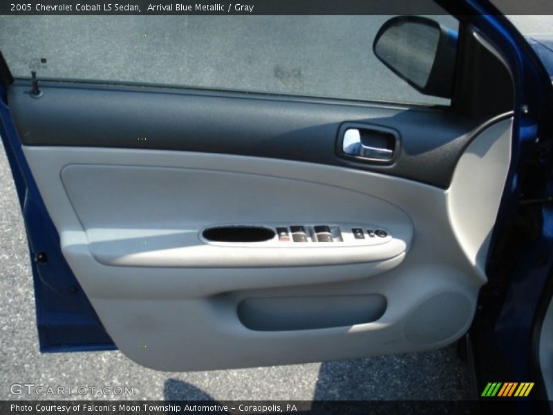 Arrival Blue Metallic / Gray 2005 Chevrolet Cobalt LS Sedan