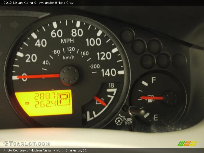 Avalanche White / Gray 2012 Nissan Xterra X