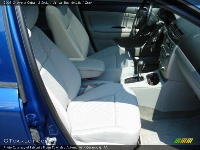 Arrival Blue Metallic / Gray 2005 Chevrolet Cobalt LS Sedan