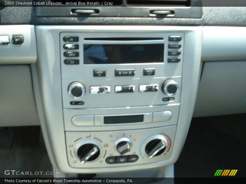 Arrival Blue Metallic / Gray 2005 Chevrolet Cobalt LS Sedan