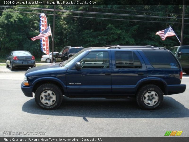 Indigo Blue Metallic / Graphite Gray 2004 Chevrolet Blazer LS 4x4