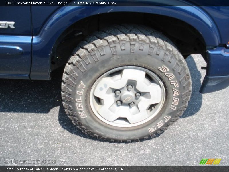 Indigo Blue Metallic / Graphite Gray 2004 Chevrolet Blazer LS 4x4