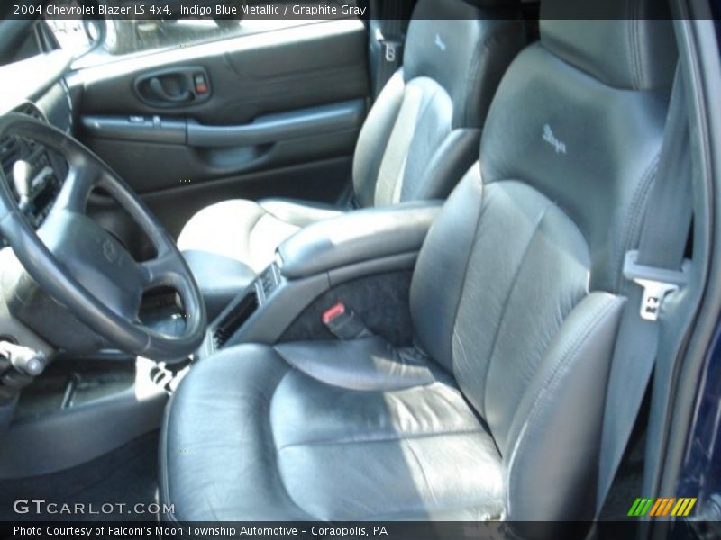 Indigo Blue Metallic / Graphite Gray 2004 Chevrolet Blazer LS 4x4