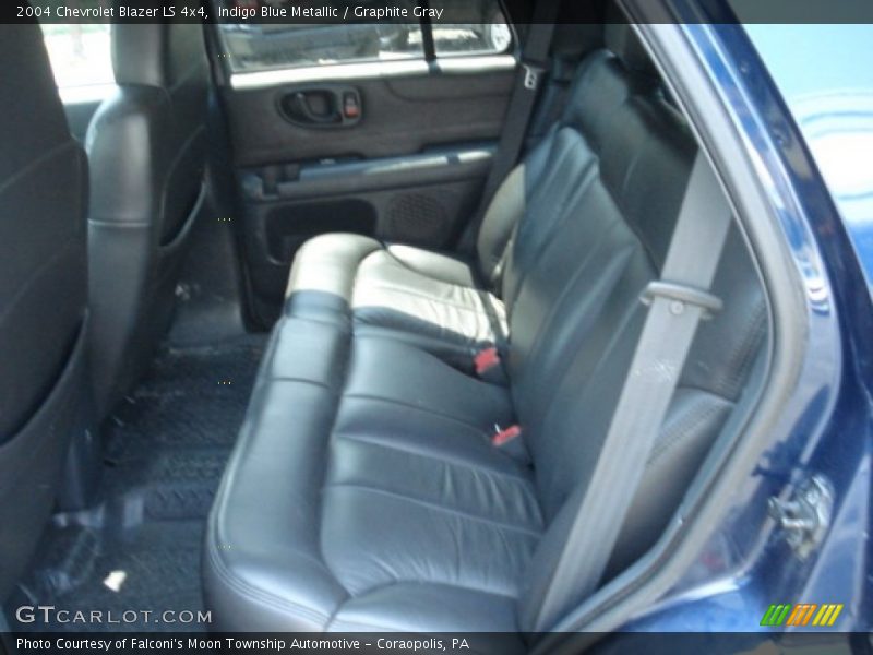 Indigo Blue Metallic / Graphite Gray 2004 Chevrolet Blazer LS 4x4