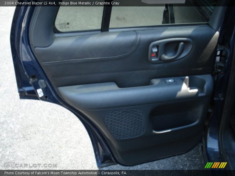 Indigo Blue Metallic / Graphite Gray 2004 Chevrolet Blazer LS 4x4