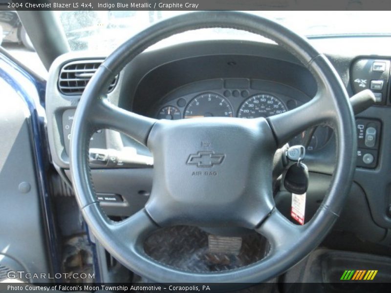 Indigo Blue Metallic / Graphite Gray 2004 Chevrolet Blazer LS 4x4