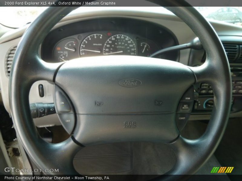 Oxford White / Medium Graphite 2000 Ford Explorer XLS 4x4