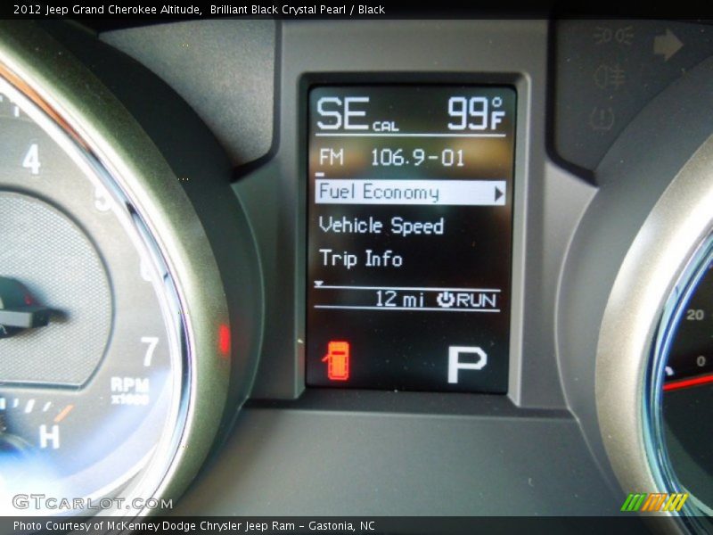 Brilliant Black Crystal Pearl / Black 2012 Jeep Grand Cherokee Altitude