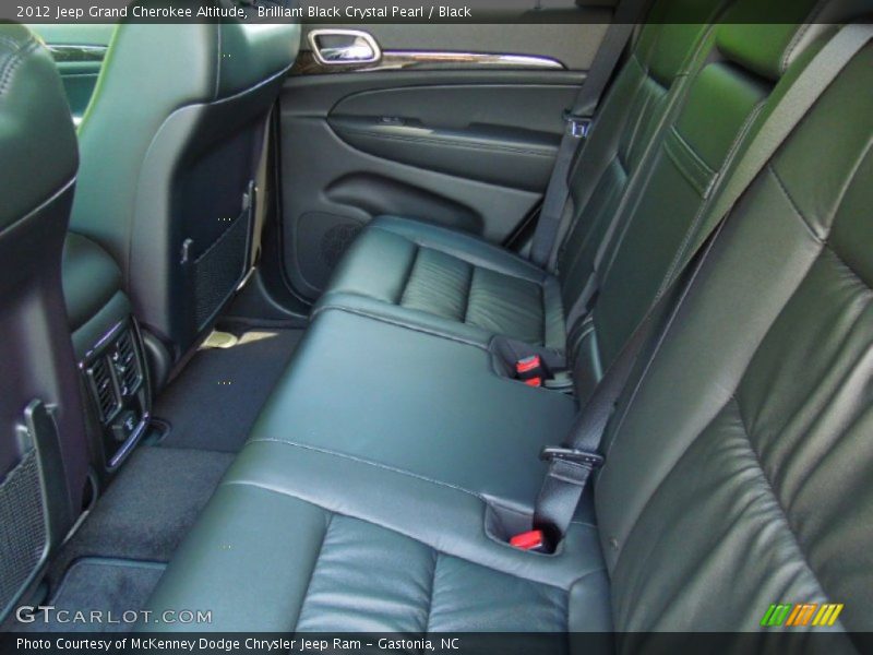 Brilliant Black Crystal Pearl / Black 2012 Jeep Grand Cherokee Altitude