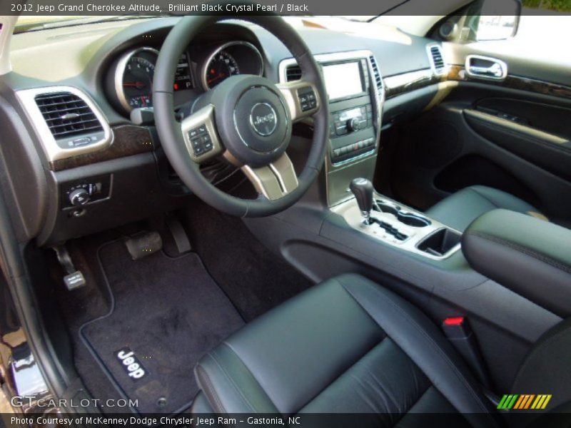  2012 Grand Cherokee Altitude Black Interior