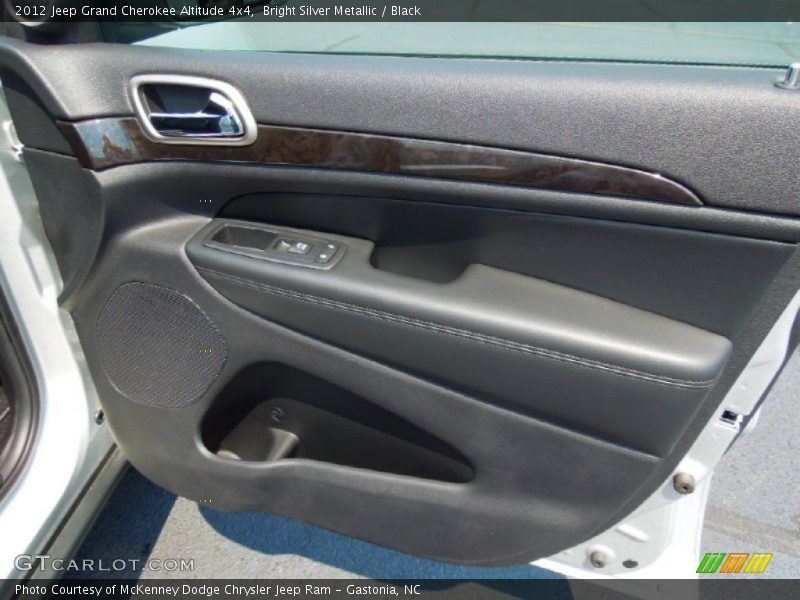 Bright Silver Metallic / Black 2012 Jeep Grand Cherokee Altitude 4x4