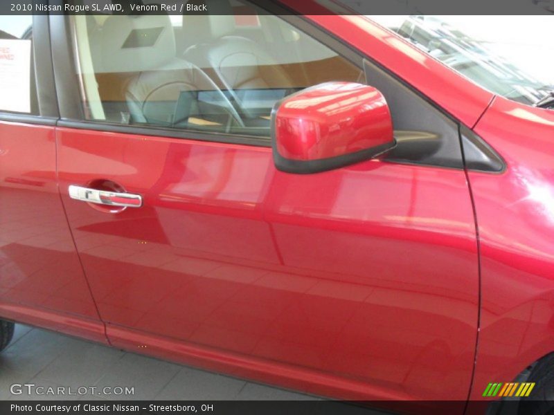 Venom Red / Black 2010 Nissan Rogue SL AWD