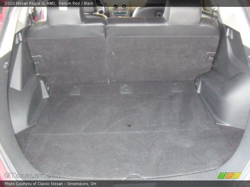 Venom Red / Black 2010 Nissan Rogue SL AWD