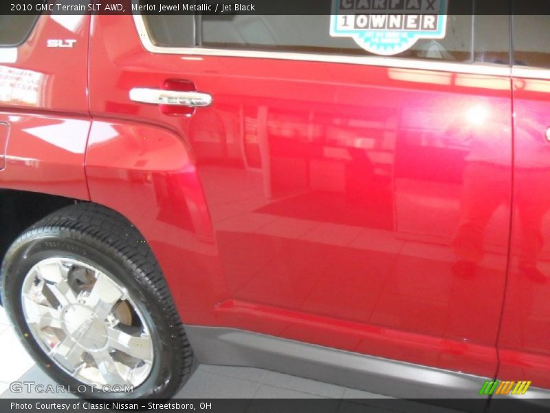 Merlot Jewel Metallic / Jet Black 2010 GMC Terrain SLT AWD