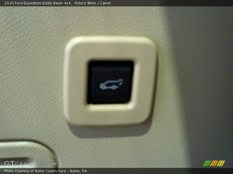 Oxford White / Camel 2010 Ford Expedition Eddie Bauer 4x4