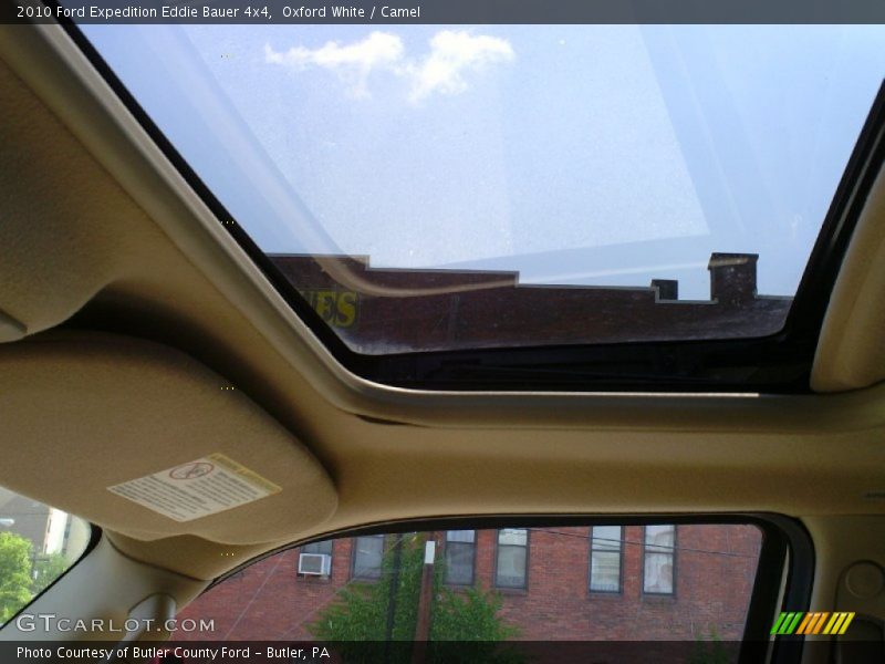 Oxford White / Camel 2010 Ford Expedition Eddie Bauer 4x4